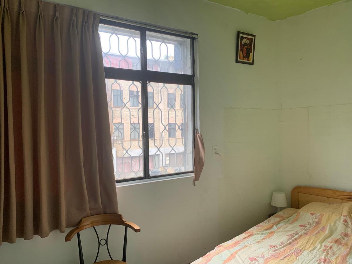 淡水老街歡樂便利民宿 Tamsui Exterior foto